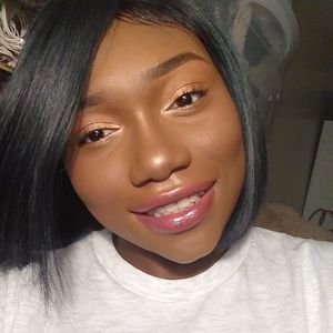 Meet your Posher, Anastasïa